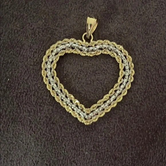 14 k gold vintage large heart pendant - Picture 1 of 4